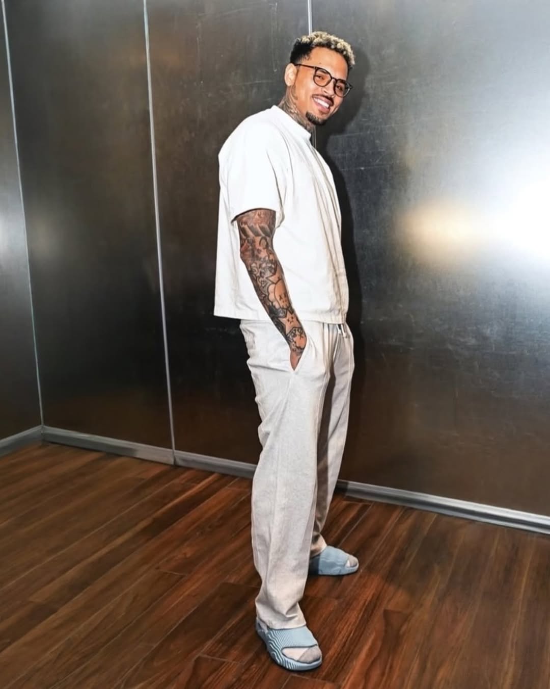 Product gallery image 5